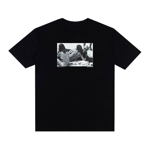 CAMISETA OVERSIZED "ETERNAL EMBRANCE"